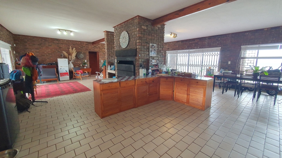 5 Bedroom Property for Sale in Dana Bay Western Cape